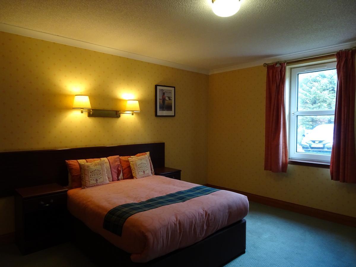 Muthu Royal Hotel Тиндрум Екстериор снимка